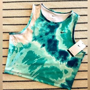Nike, workout crop top, size L dry fit. Great colors, comfy fit. New with tags